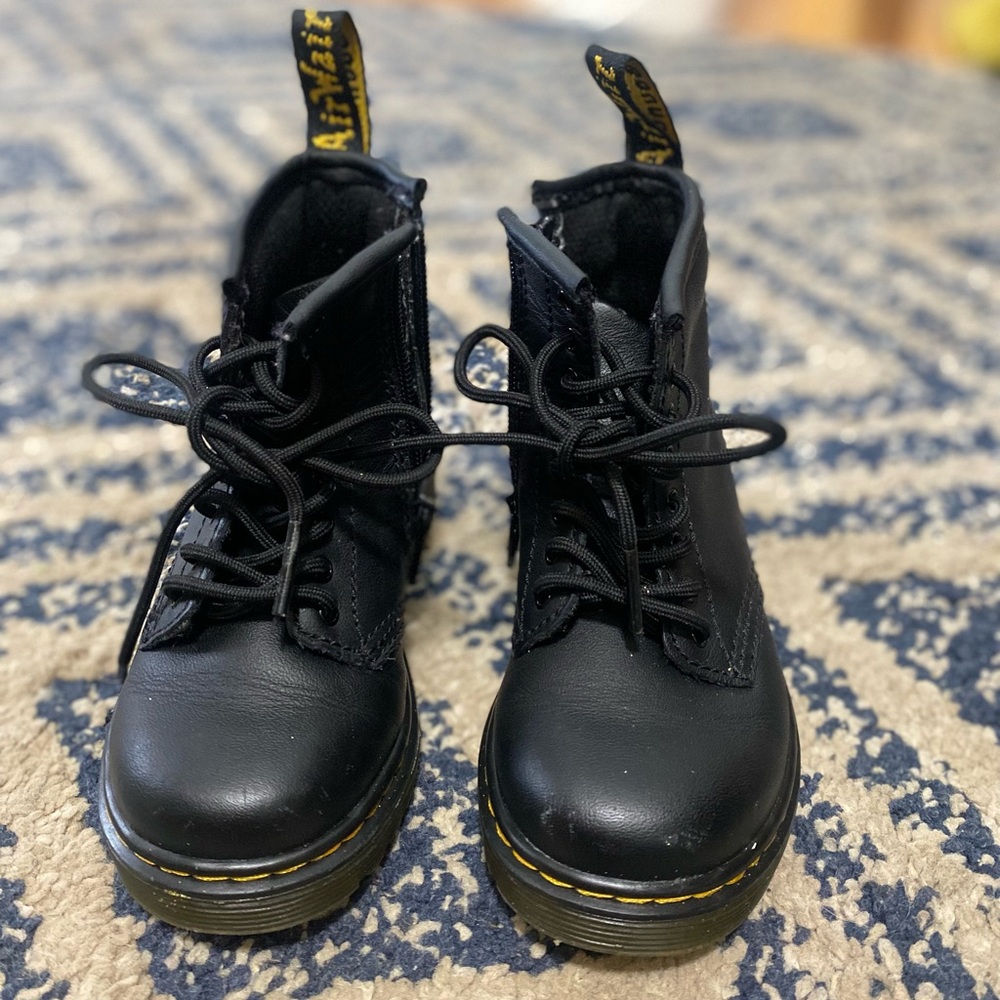 Dr Martens.